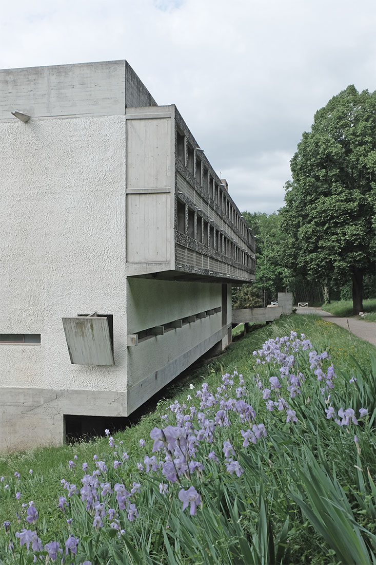 Le Corbusier - Couvent Sainte-Marie de la Tourette