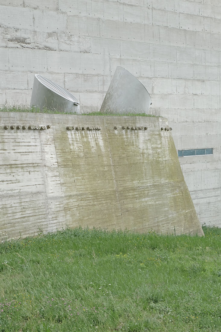 Le Corbusier - Couvent Sainte-Marie de la Tourette