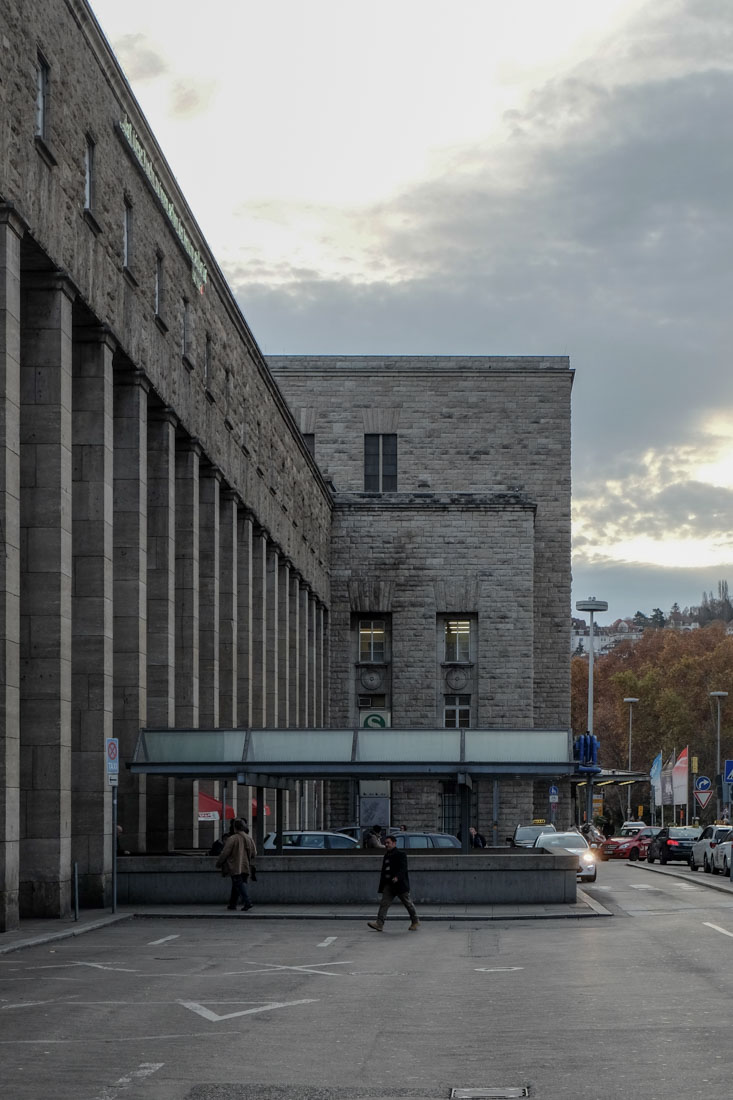 Paul Bonatz - Stuttgart Main Train Station