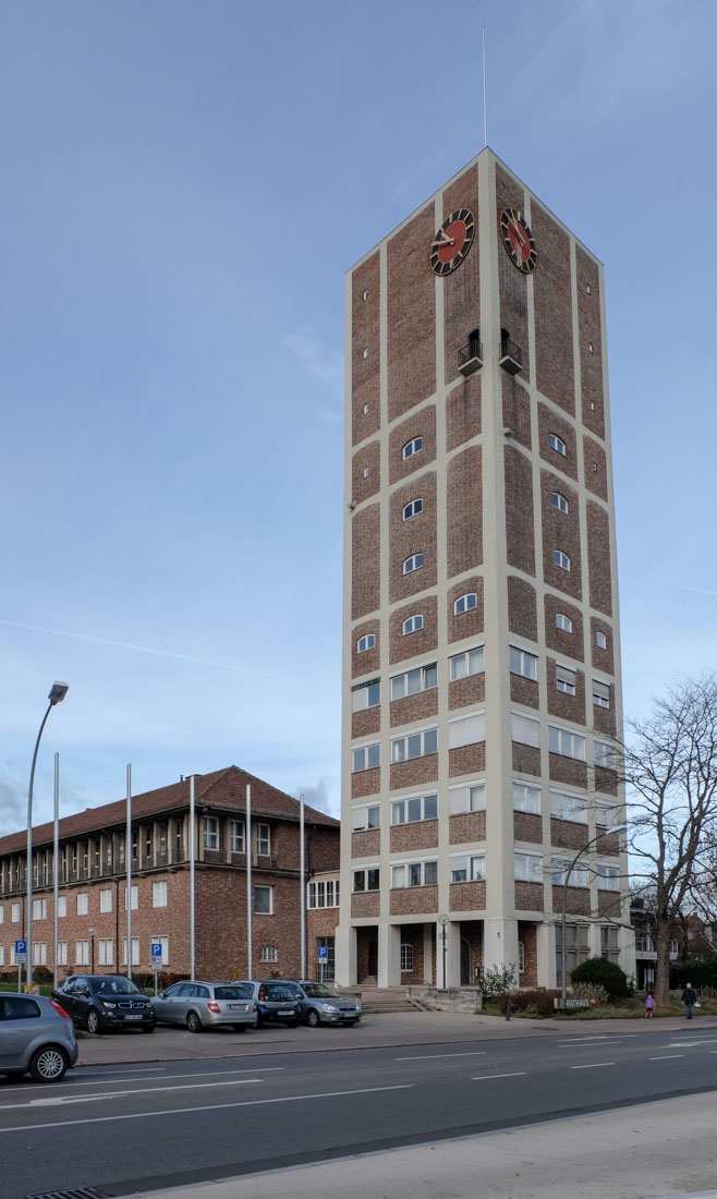 Paul Bonatz - Kornwestheim Town Hall with Water Tower