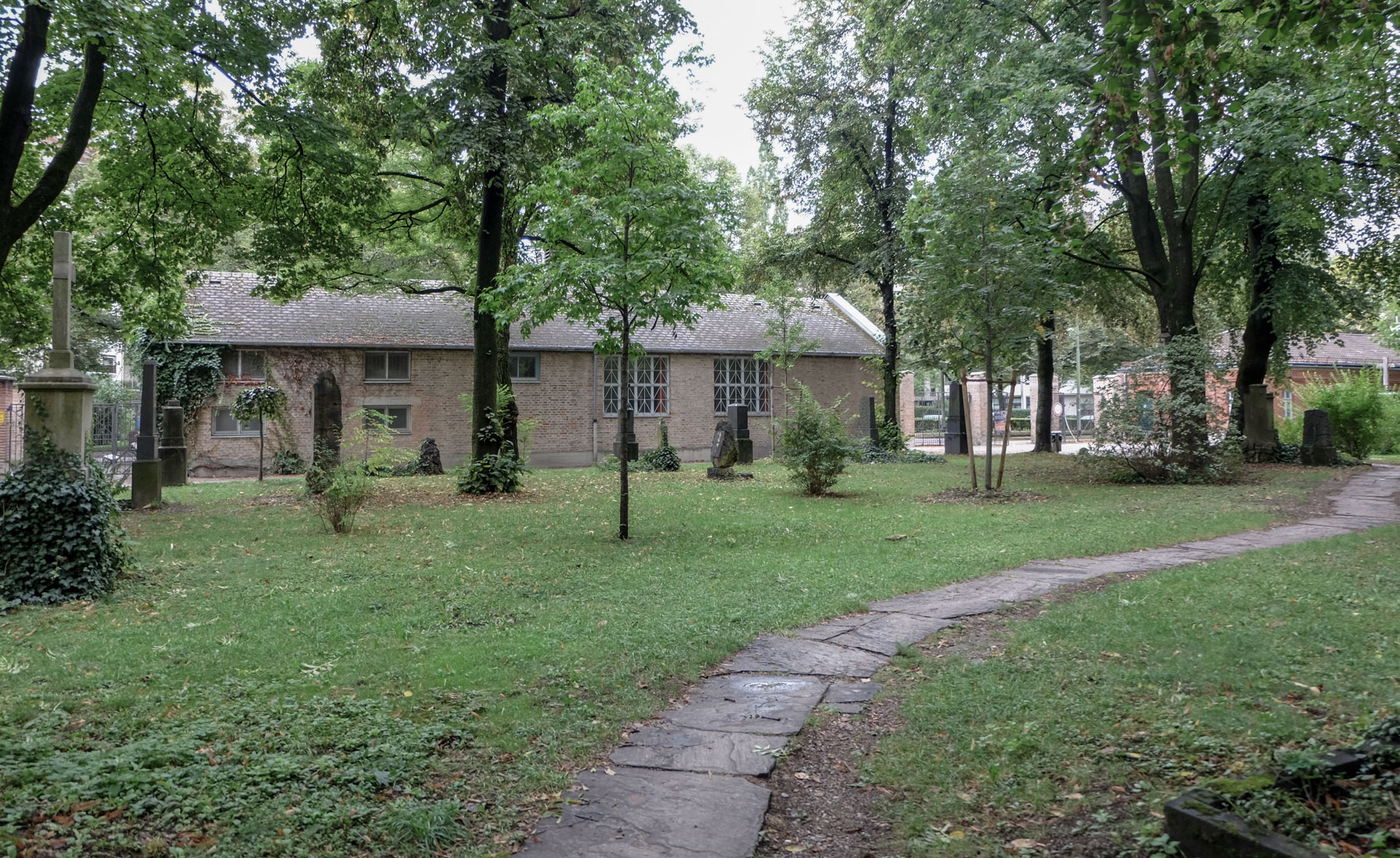 Hans Dllgast - Old North Cemetery Munich