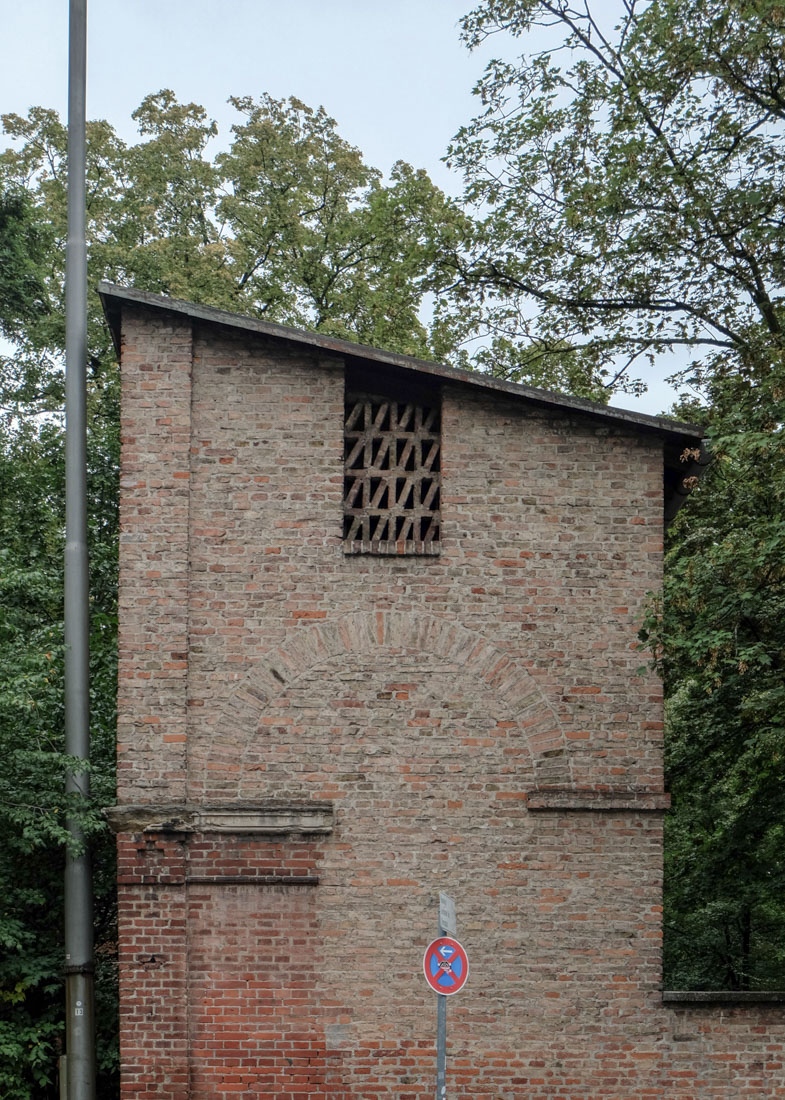 Hans Dllgast - Old North Cemetery Munich