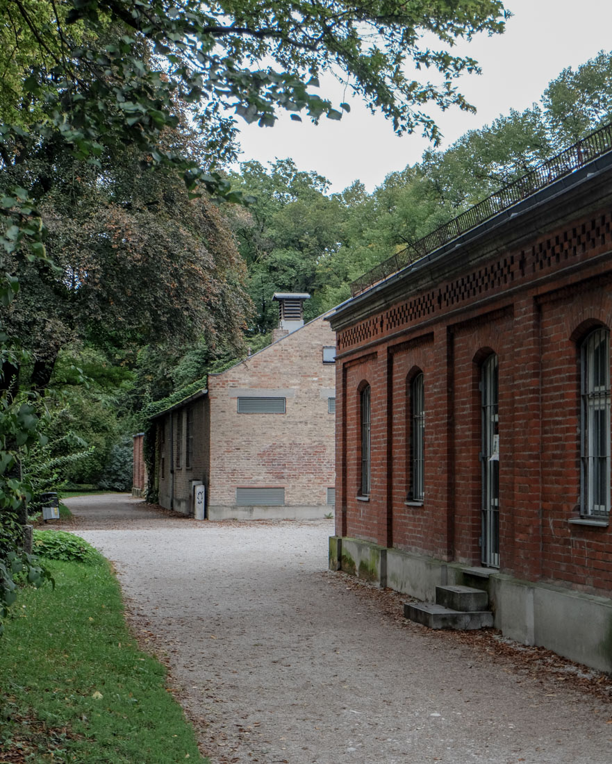 Hans Dllgast - Old North Cemetery Munich