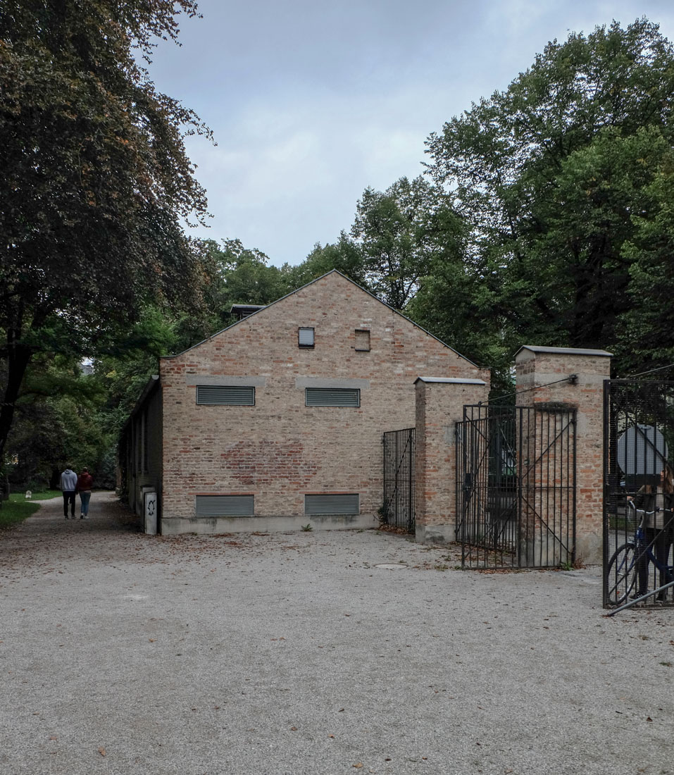 Hans Dllgast - Old North Cemetery Munich