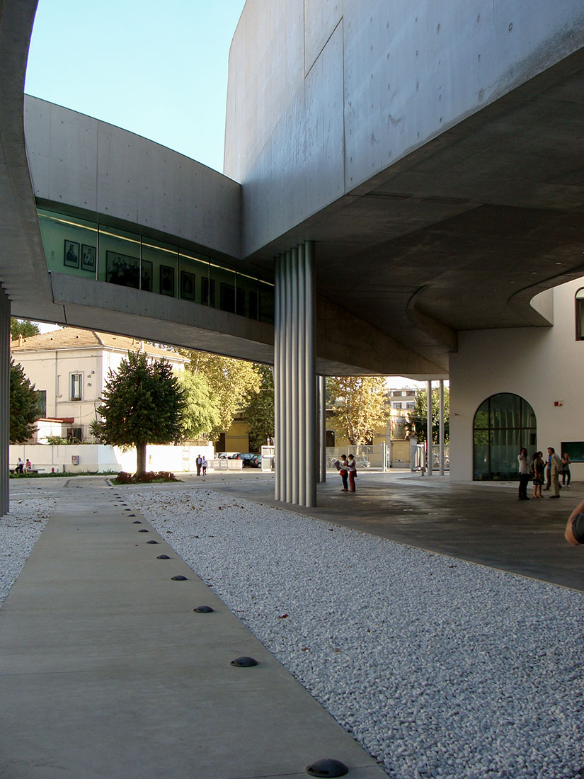 Zaha Hadid - MAXXI Museum of XXI Century Arts