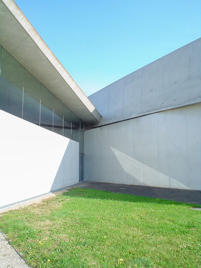 Zaha Hadid - Vitra Fire Station