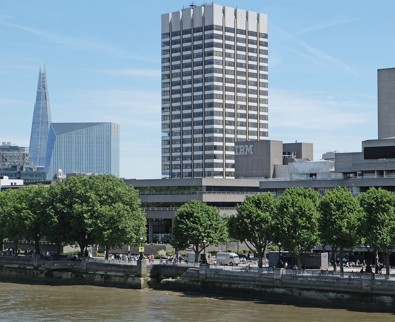 Denys Lasdun - IBM Building London