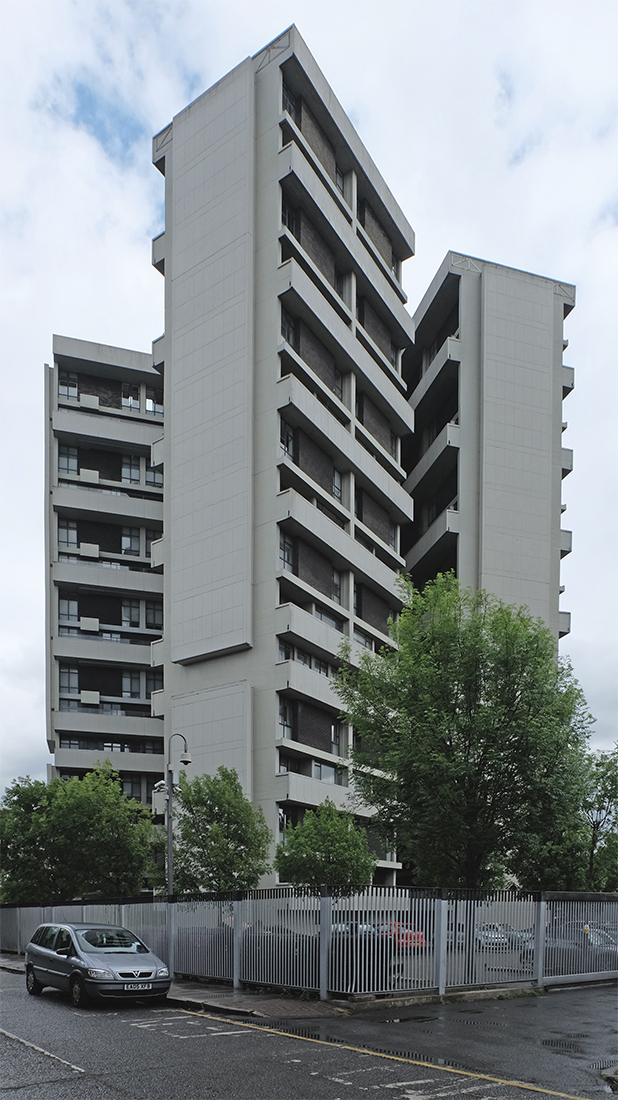 Denys Lasdun - Keeling House London