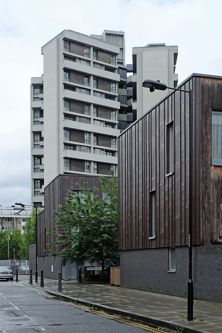 Denys Lasdun - Keeling House London