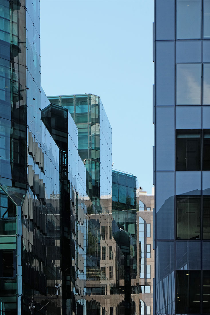 Denys Lasdun - Milton Gate London