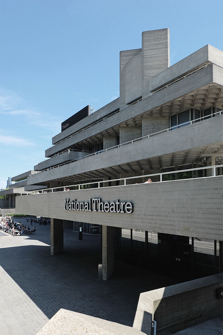 Denys Lasdun - Royal National Theatre London