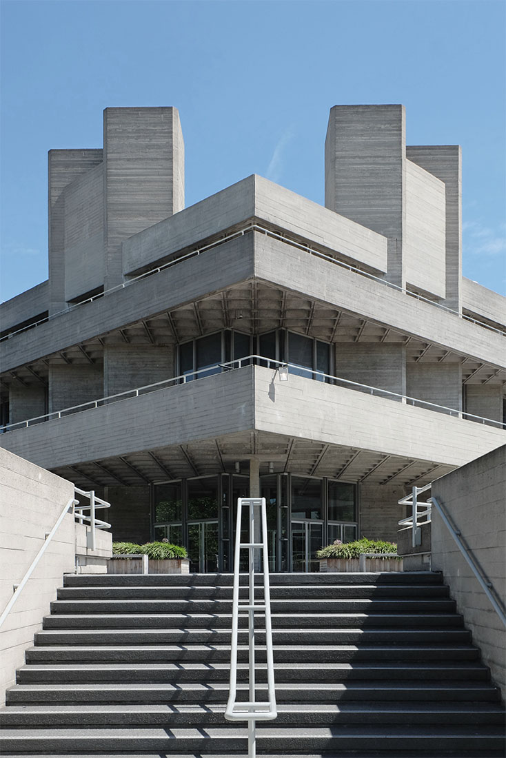 Denys Lasdun - Royal National Theatre London