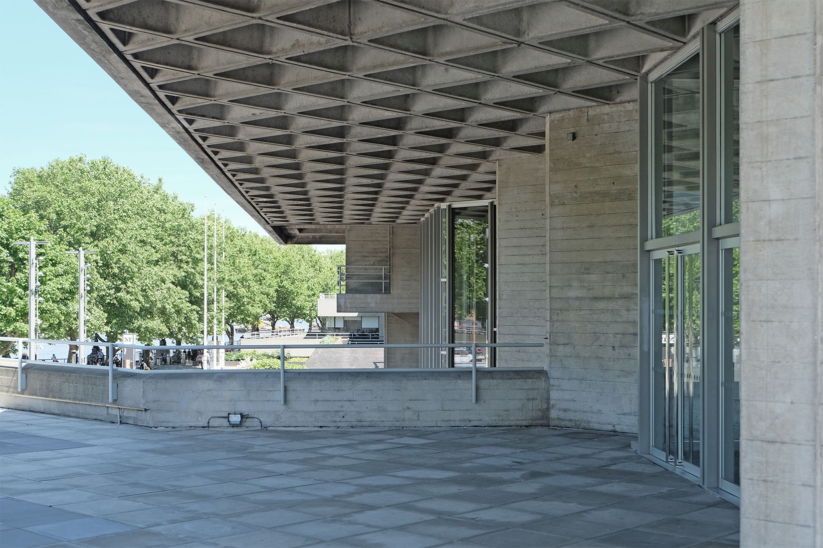 Denys Lasdun - Royal National Theatre London