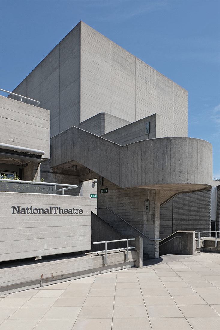 Denys Lasdun - Royal National Theatre London