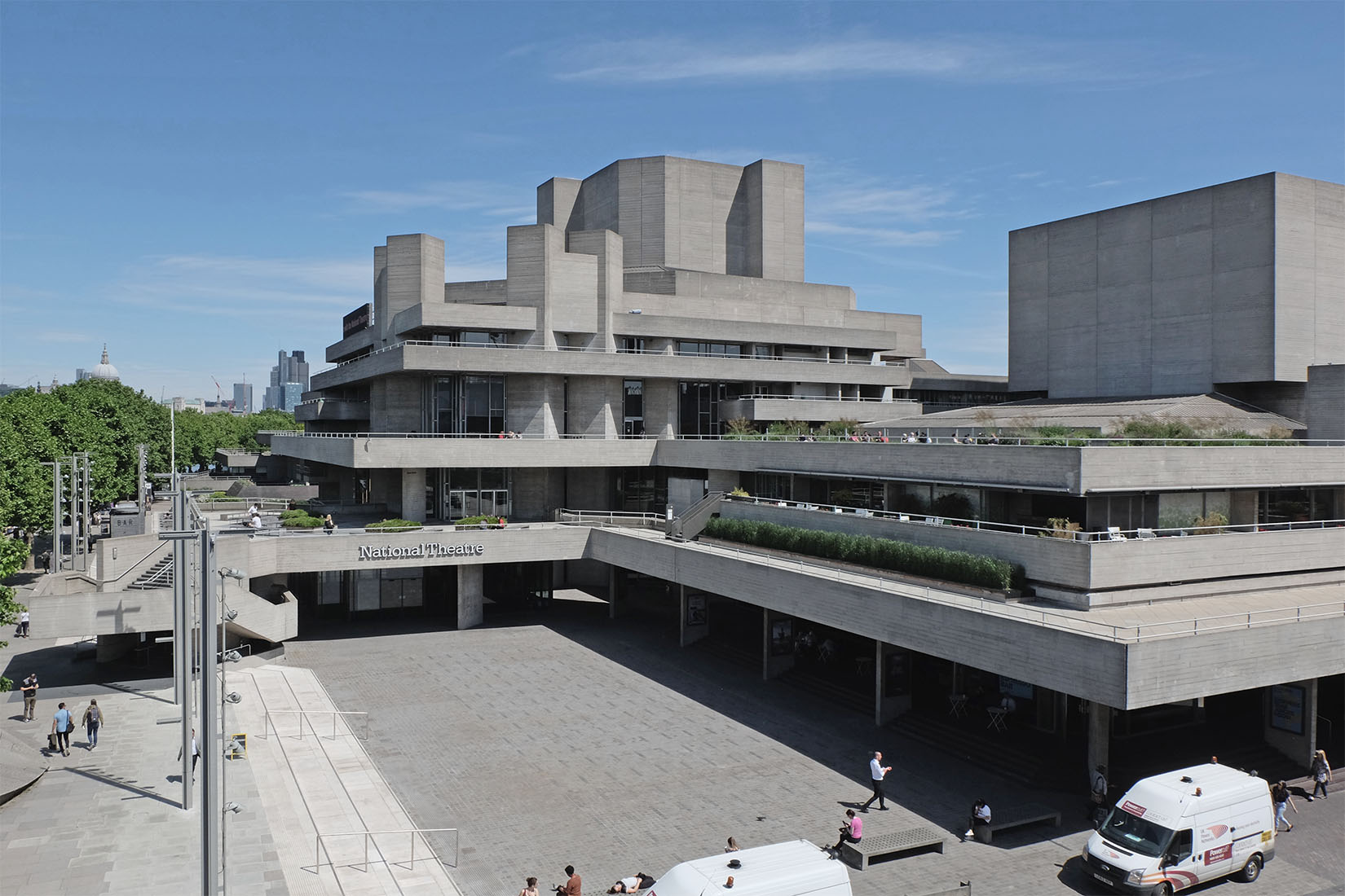 Denys Lasdun - Royal National Theatre London