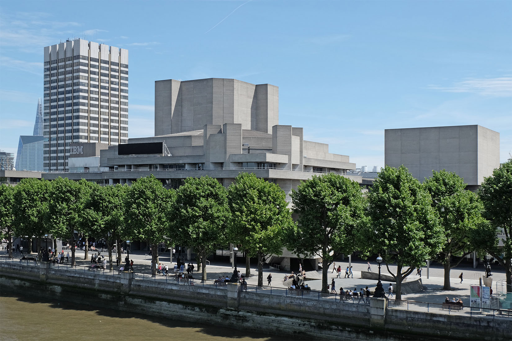 Denys Lasdun - Royal National Theatre London