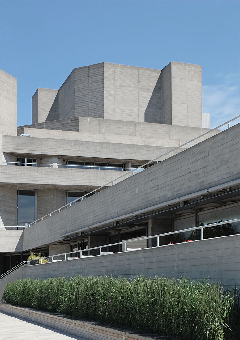 Denys Lasdun - Royal National Theatre London