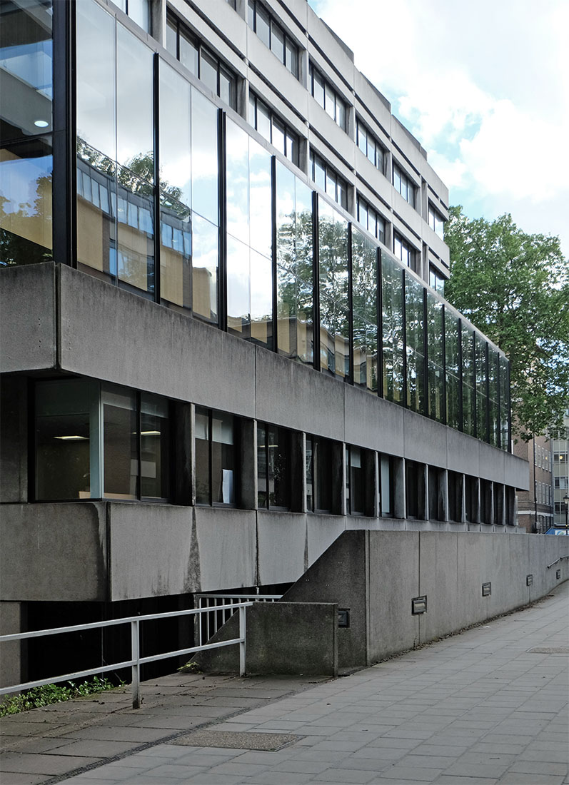 Denys Lasdun - Philips Building of School of Oriental and African Studies