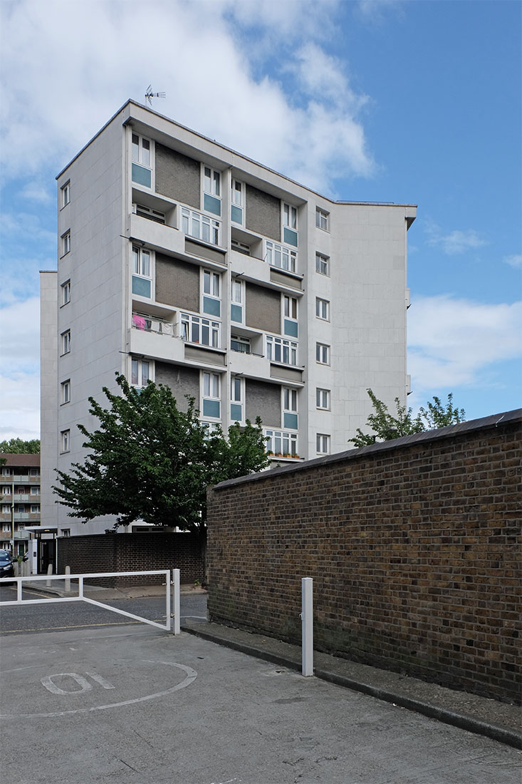 Denys Lasdun - Sulkin House London