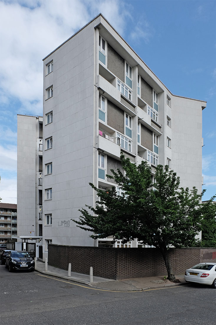 Denys Lasdun - Sulkin House London