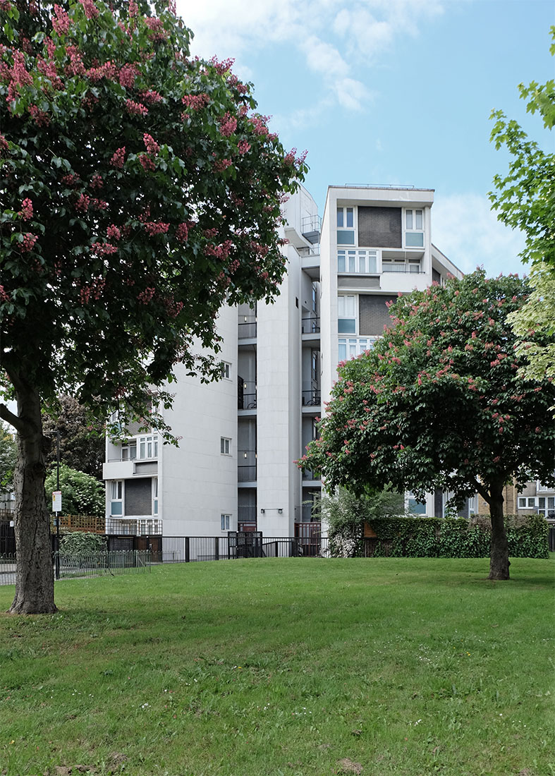 Denys Lasdun - Sulkin House London