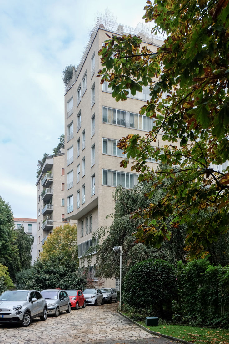 Asnago Vender - Condominio XXI Aprile, Milano