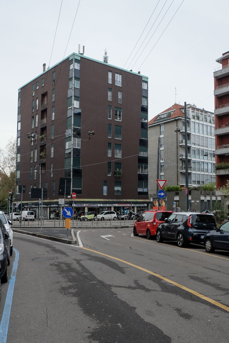 Luigi Caccia Dominioni - Apartment Building Calatafimi