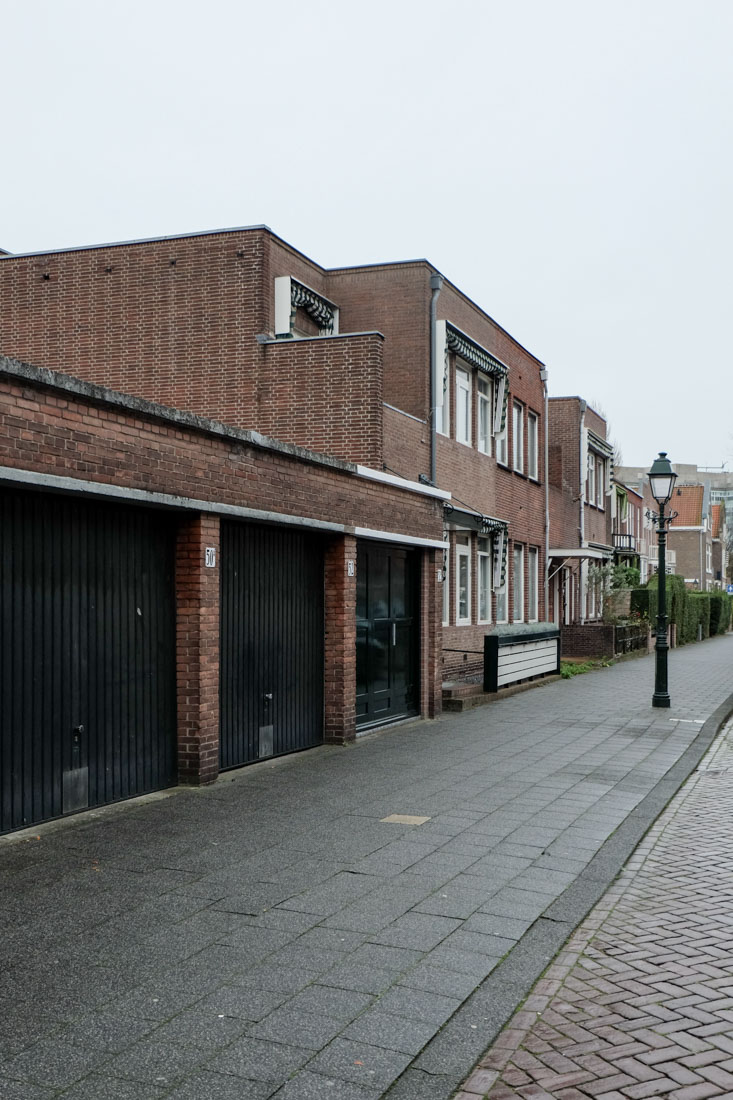 Johannes Duiker - 3 Houses in Jacob osselstraat