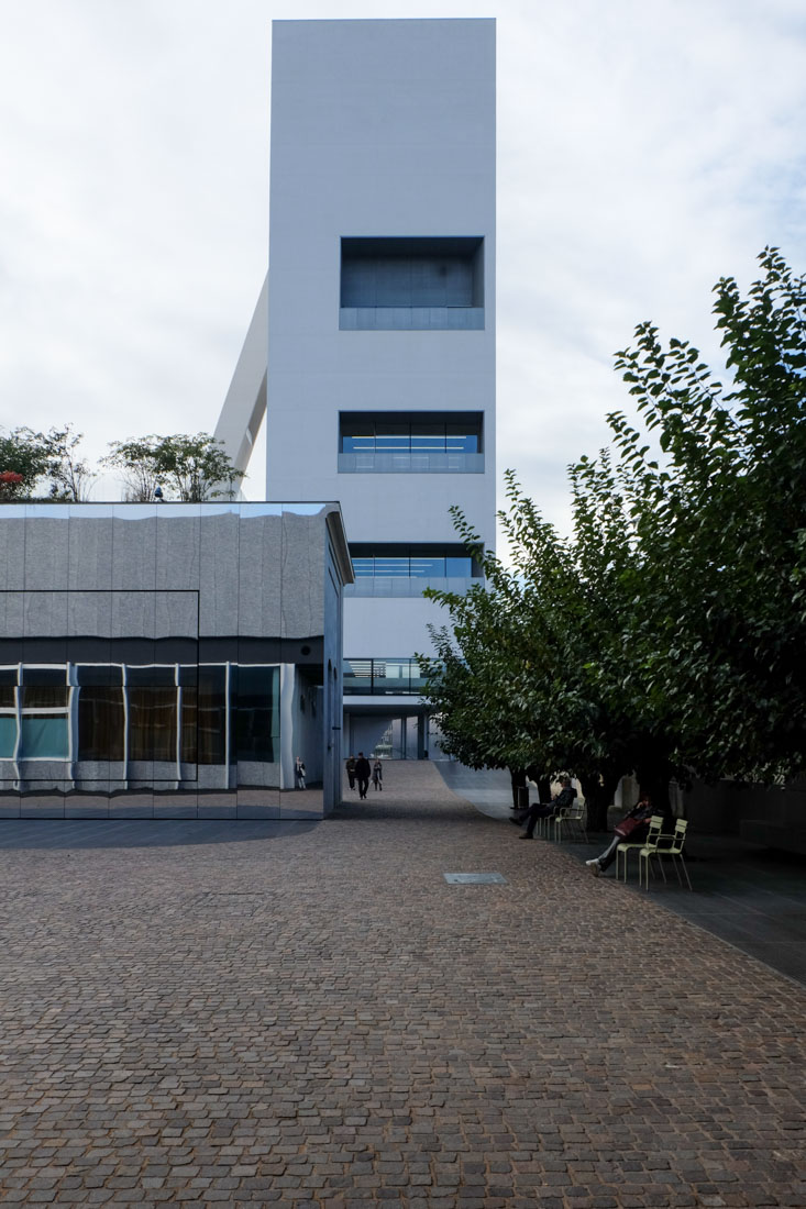 Rem Koolhaas / OMA - Fondazione Prada Milano