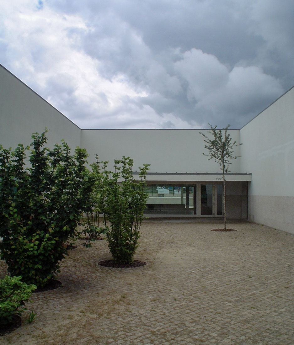 lvaro Siza Vieira - Centro de Estudios Camilianos