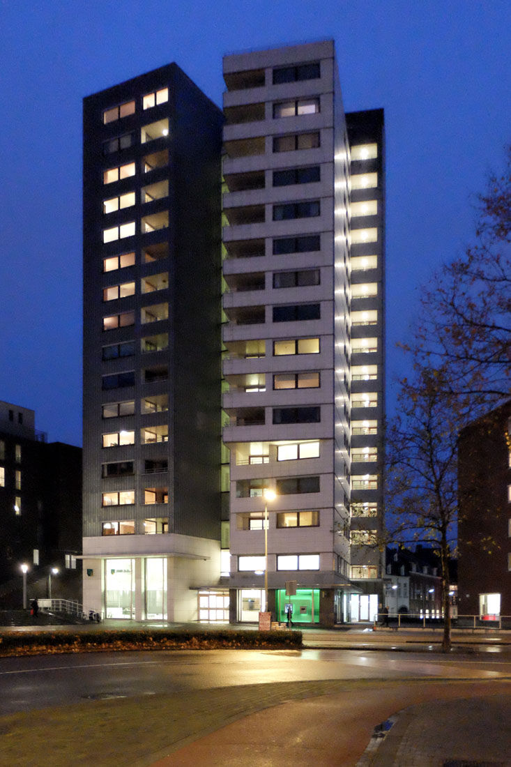 lvaro Siza Vieira - Ceramique Tower Maastricht