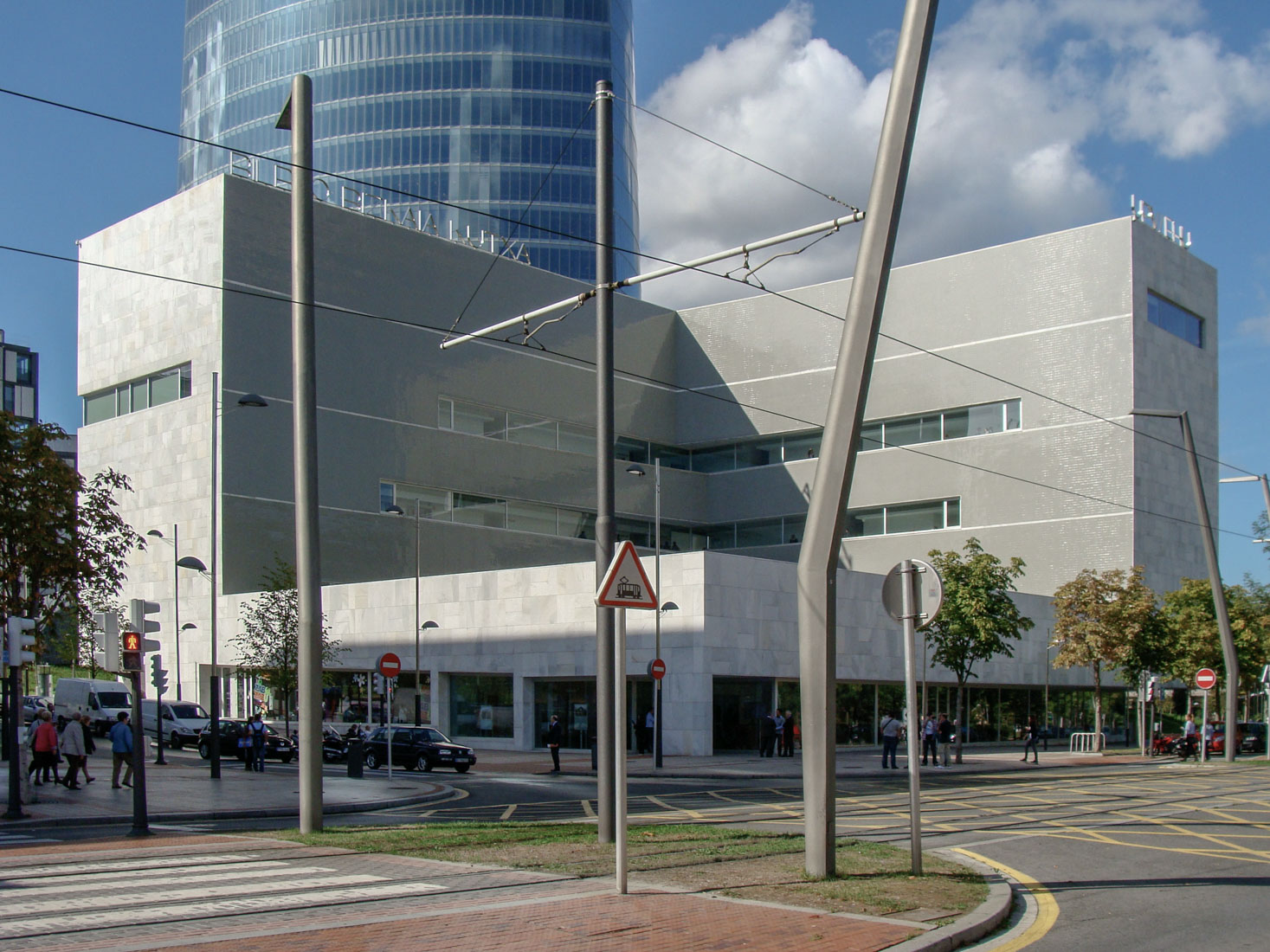 lvaro Siza Vieira - Paraninfo de la Universidad del Pas Vasco