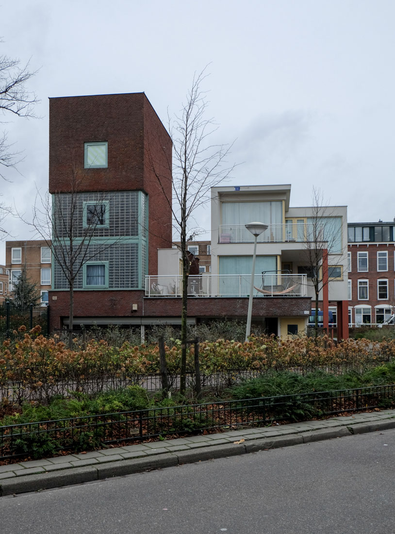 Alvaro Siza - Two Houses Schilderswijk