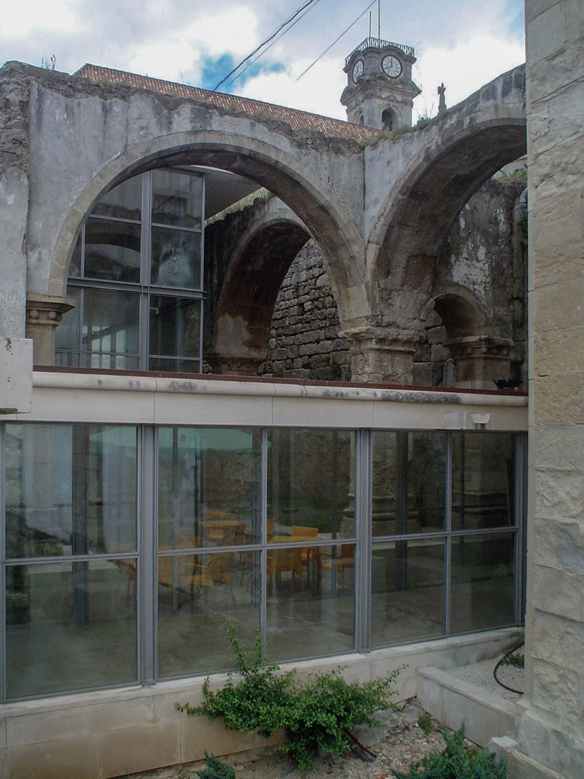 Fernando Tavora - Anfiteatro da Faculdade de Direito da Universidade de Coimbra