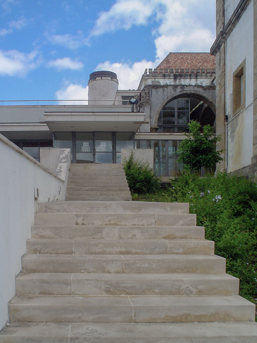 Fernando Tavora - Anfiteatro da Faculdade de Direito da Universidade de Coimbra