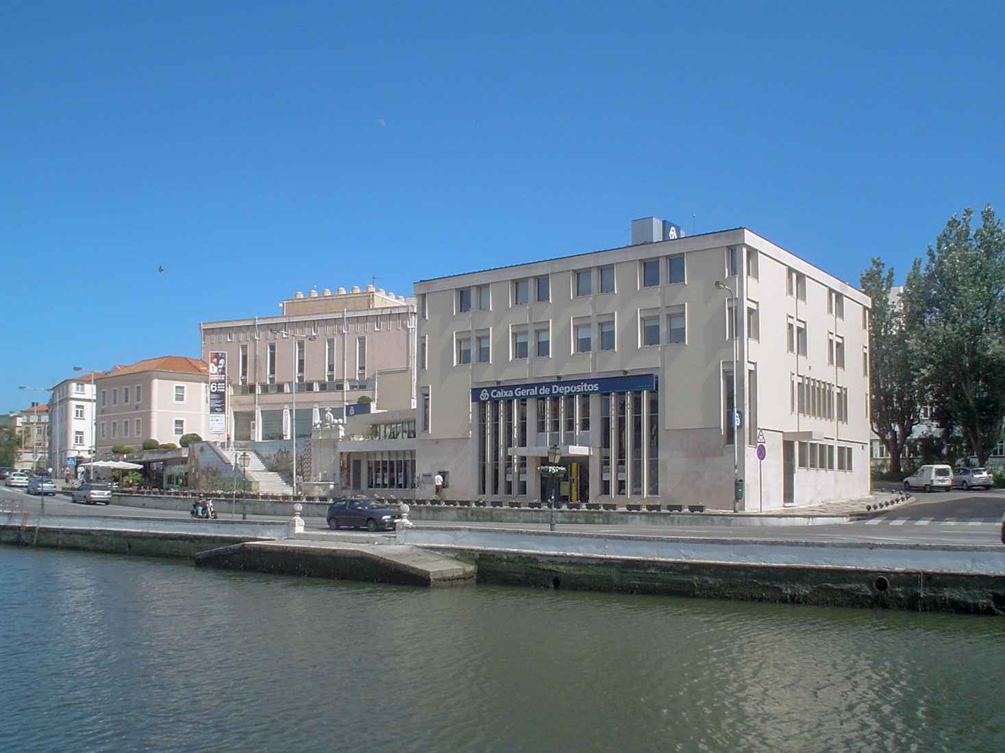 Fernando Tavora - Municipal Building of Aveiro