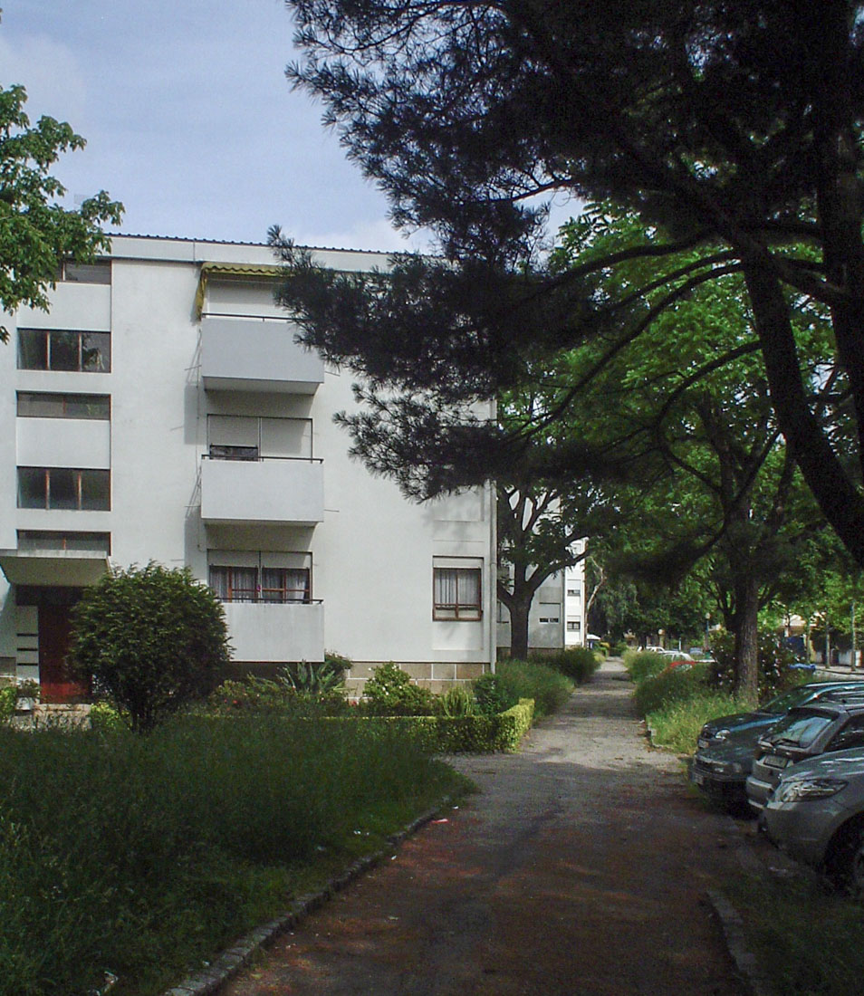 Fernando Tvora - Residential Area of Ramalde (Porto)