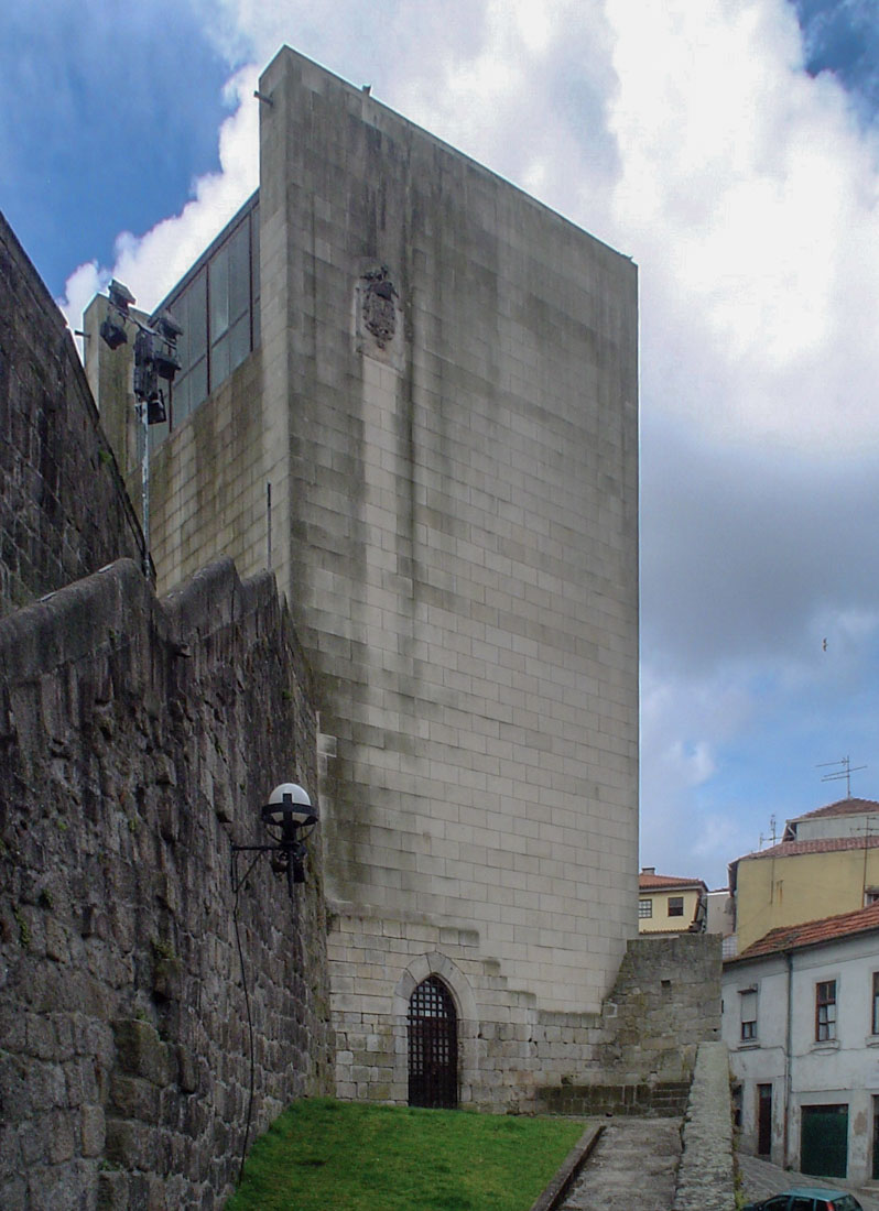 Fernando Tavora - Renovation of the old Town Hall "Casa dos 24"