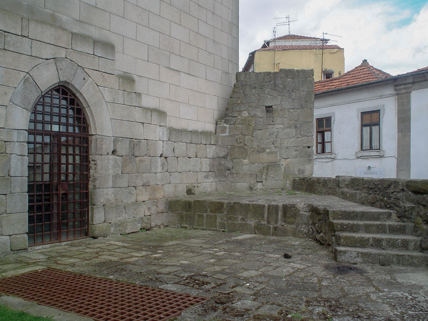 Fernando Tavora - Renovation of the old Town Hall "Casa dos 24"