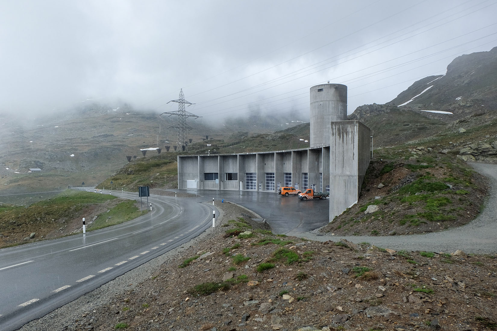 Bearth & Deplazes - Bernina Pass Maintanance
                Base