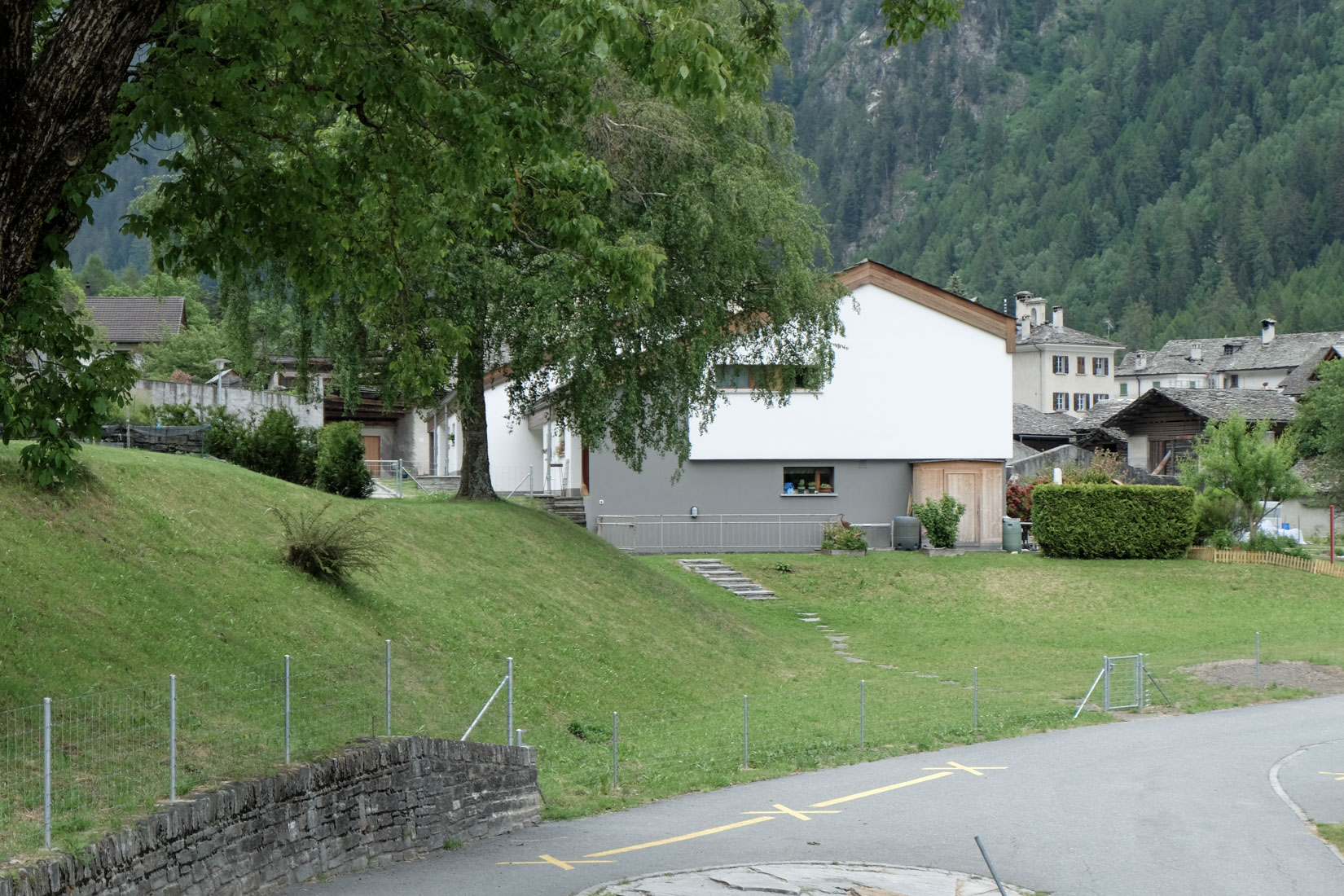 Bruno Giacometti - EWZ Residential Buildings
                Vicosoprano