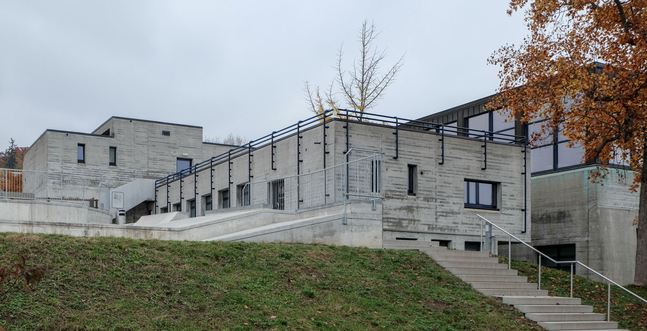 Ernst Gisel - Indoor Swimming Pool Meilen