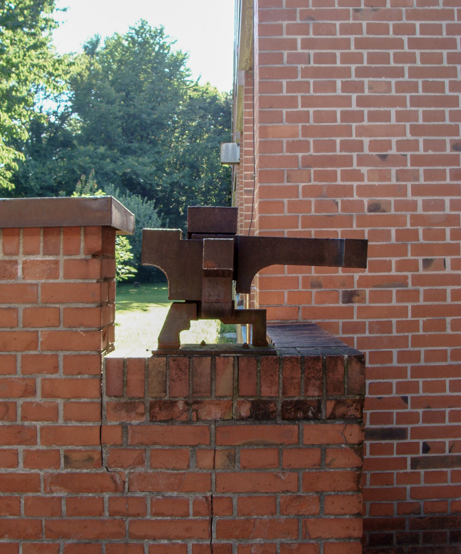 Ernst Gisel - Auhof School Building & Swimmingpool