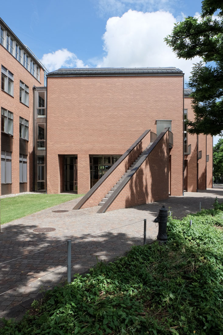 Esther & Rudolf Guyer - Town Hall Dietikon