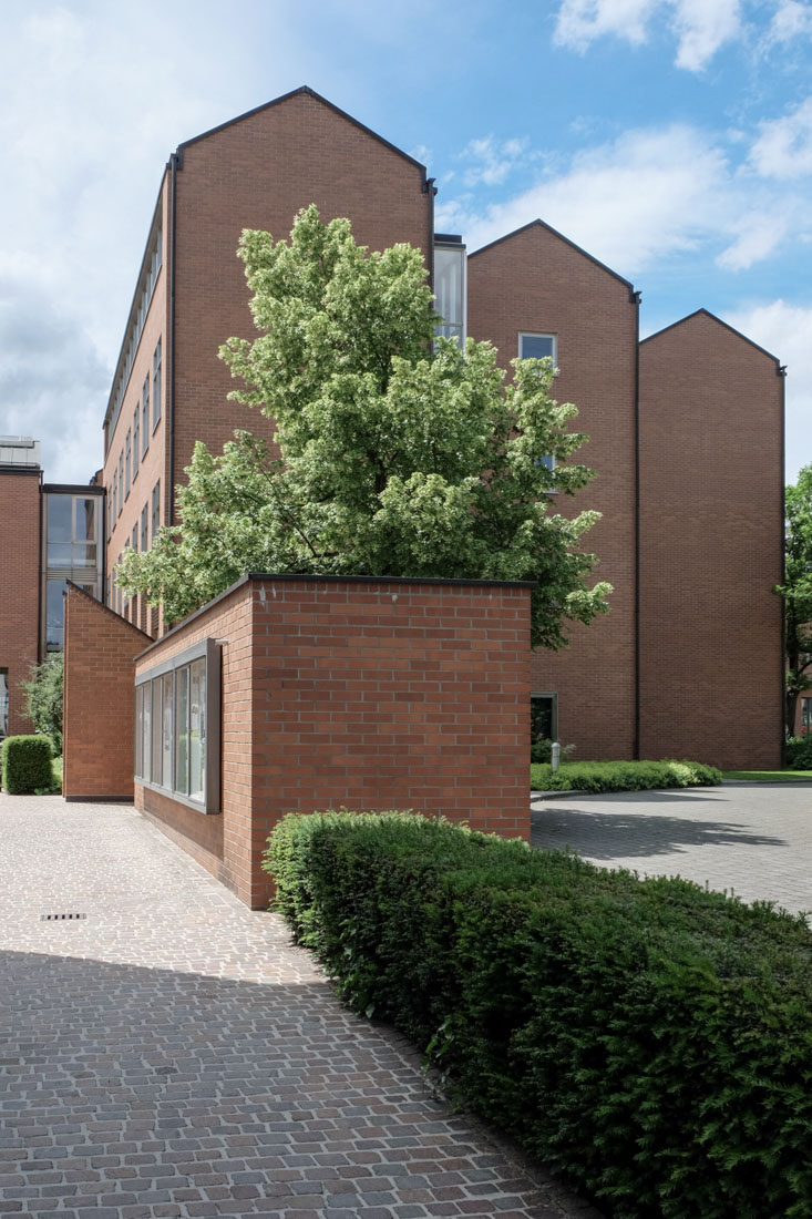 Esther & Rudolf Guyer - Town Hall Dietikon