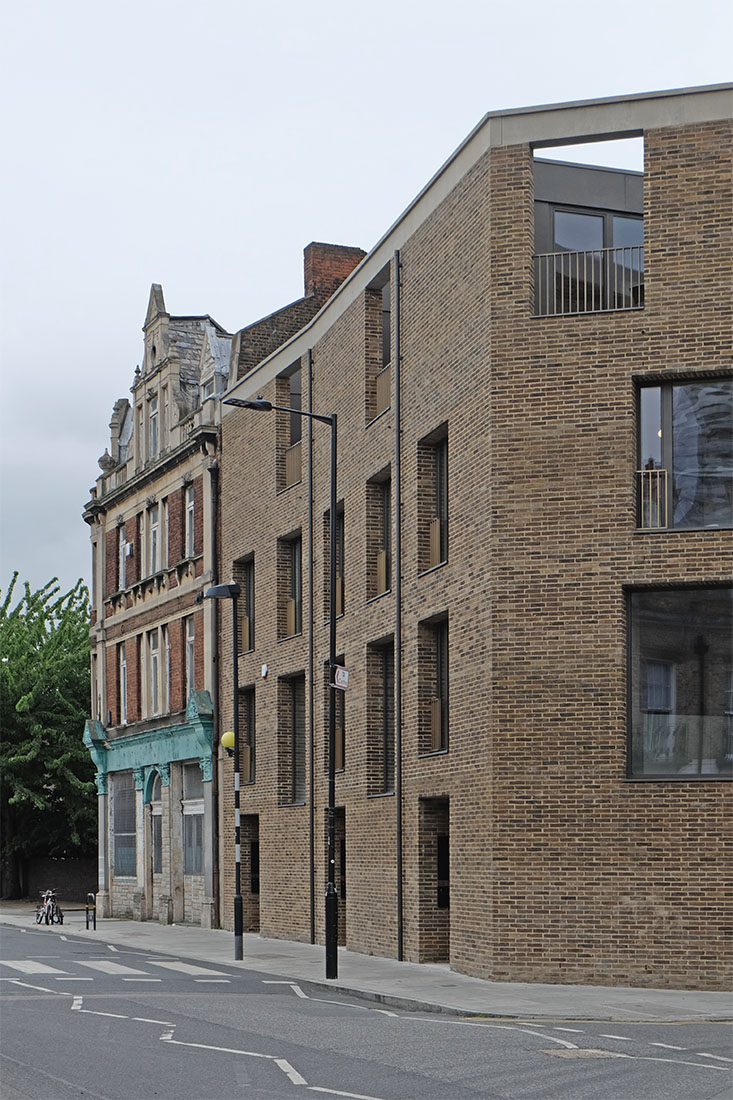 Jaccaud Zein - Shepherdess Walk Housing