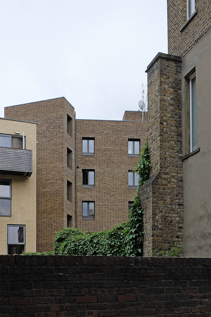 Jaccaud Zein - Shepherdess Walk Housing