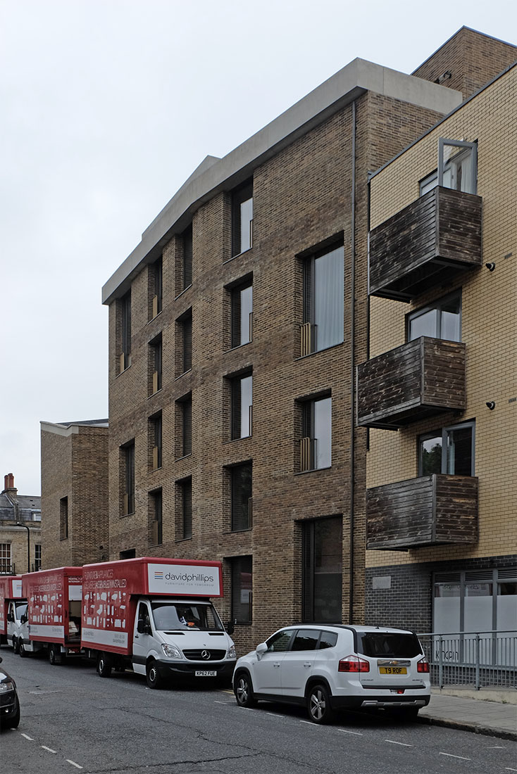 Jaccaud Zein - Shepherdess Walk Housing