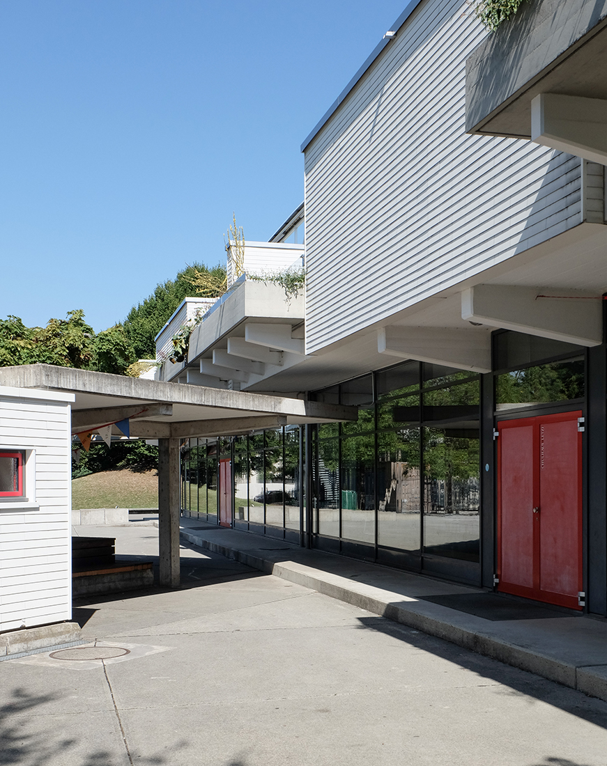 Peter & Klimentina Kamm - Letzi Schoolbuilding
                Zug