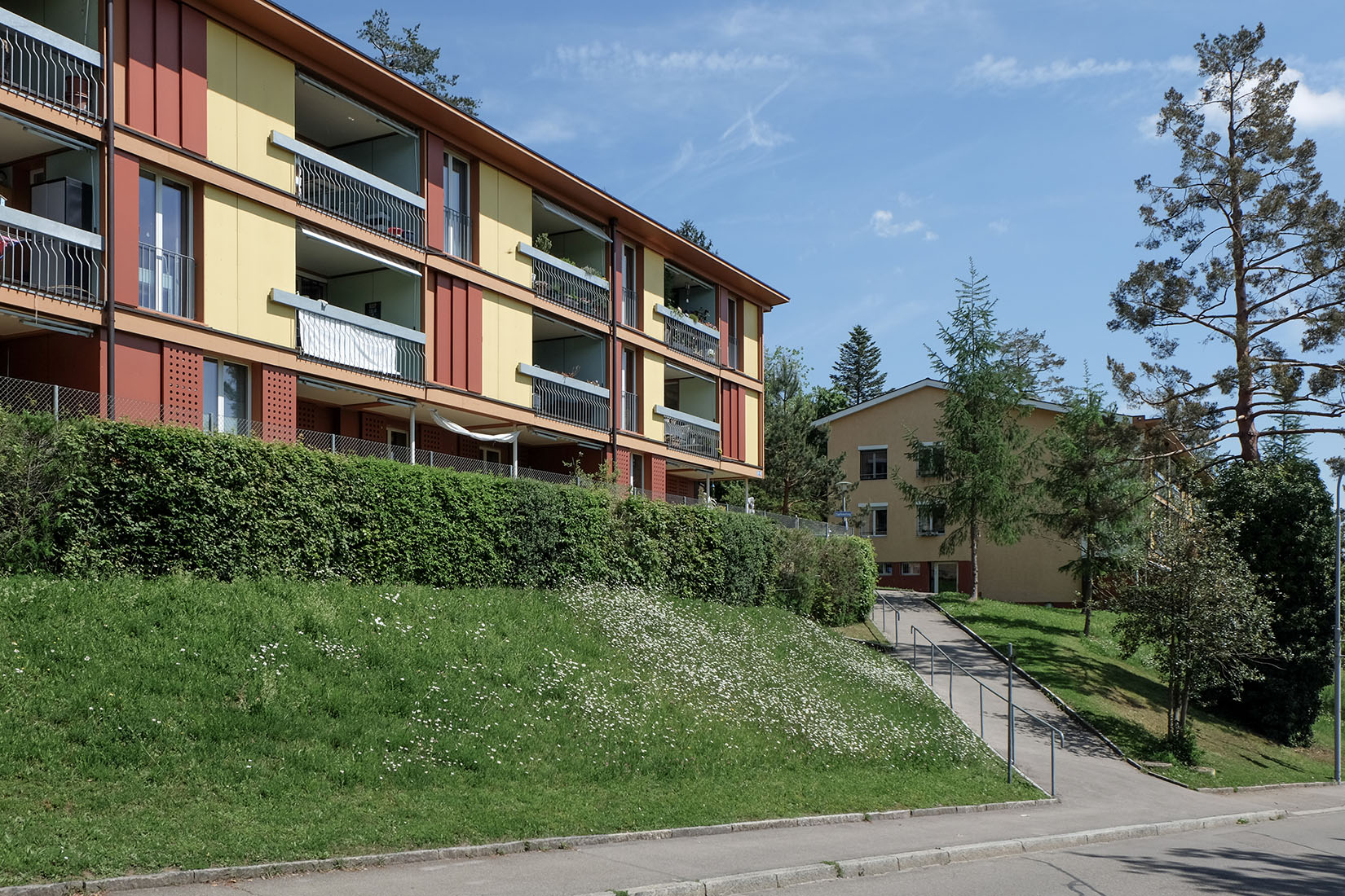 Knapkiewicz & Fickert - Residential Buildings
                Winzerhalde